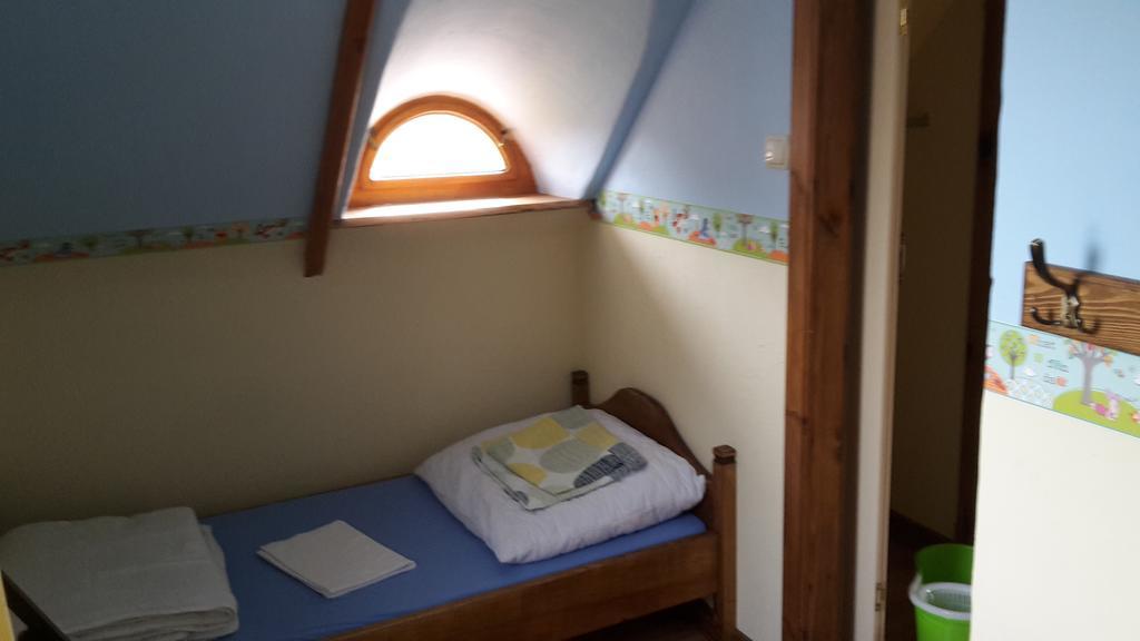 Zagroda Pod Gontem Kopalino Exteriör bild