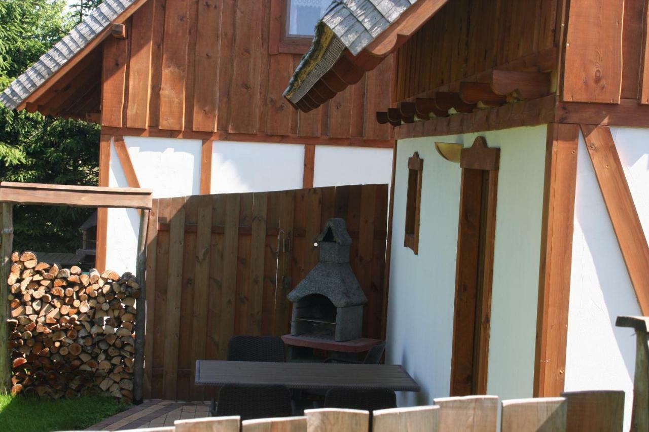 Zagroda Pod Gontem Kopalino Exteriör bild